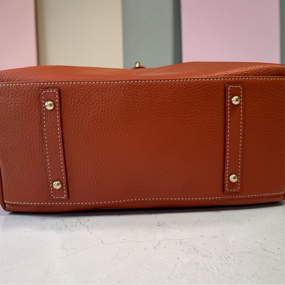 Dooney & Bourke Pebble Leather Florentine Logo Lock Shoulder Bag Rust Color - Picture 7 of 16